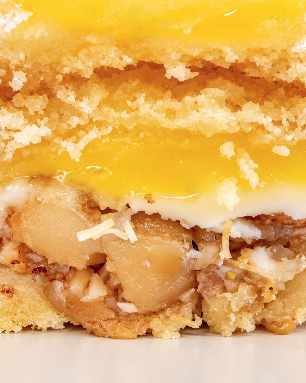Lemon Cheesecake with Macadamia